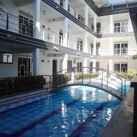 Confort Plaza Hotel فيلافيسينسيو المظهر الخارجي الصورة