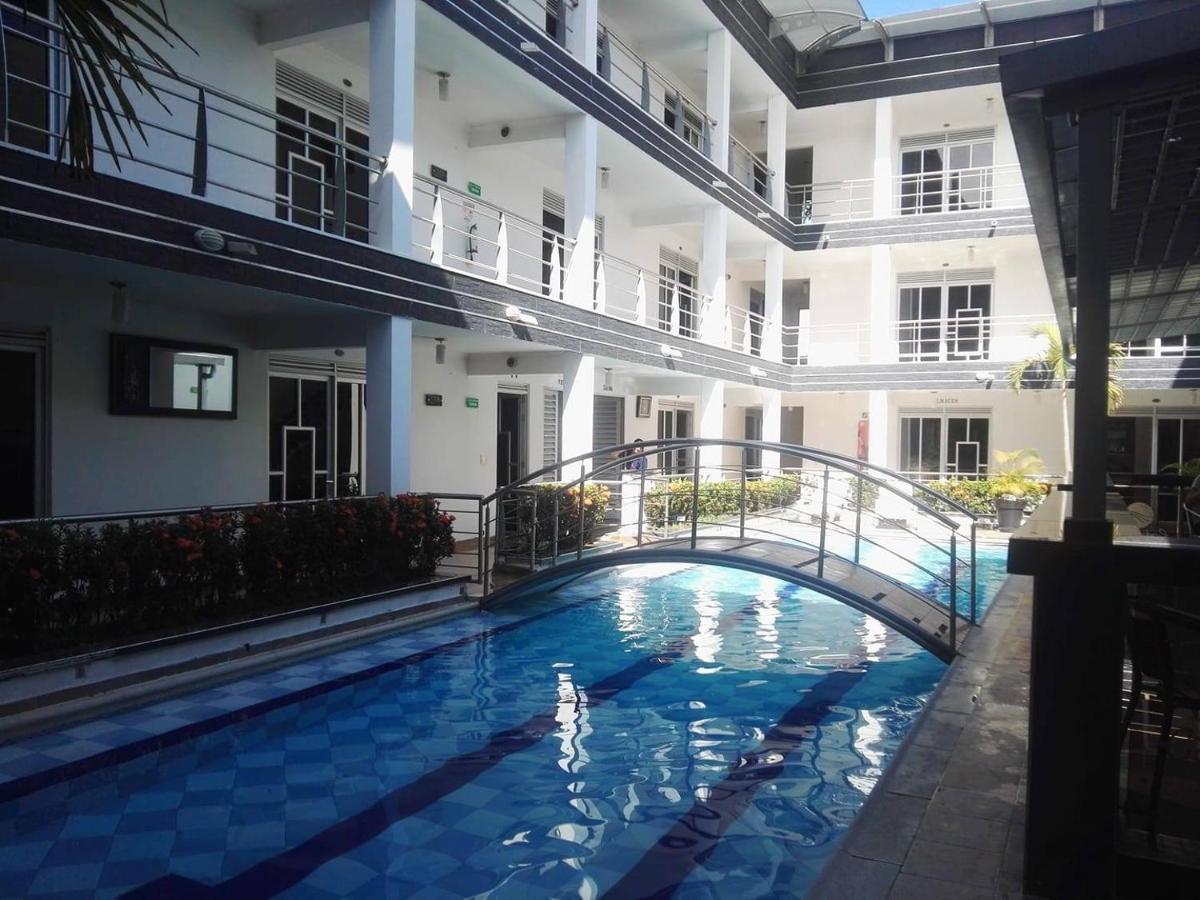 Confort Plaza Hotel فيلافيسينسيو المظهر الخارجي الصورة