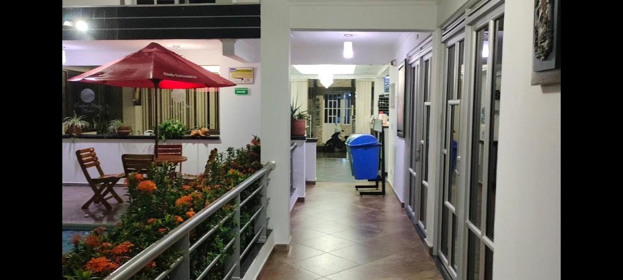 Confort Plaza Hotel فيلافيسينسيو المظهر الخارجي الصورة