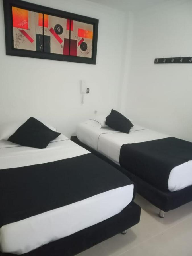 Confort Plaza Hotel فيلافيسينسيو المظهر الخارجي الصورة
